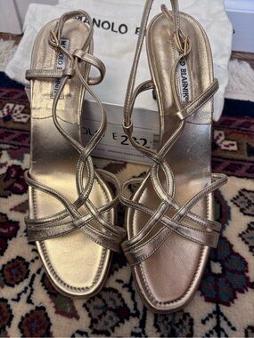 Manolo Blahnik Metallic Gold Strappy Heels size 8.5 New